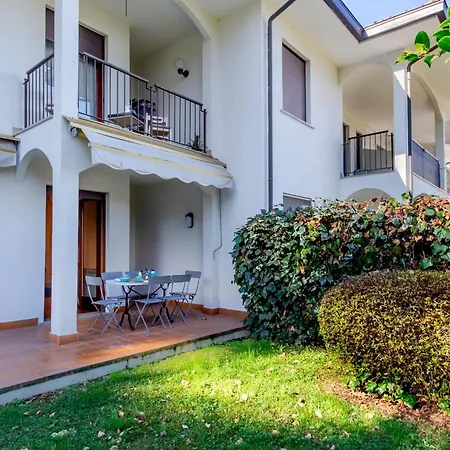 Casa Monique Апартаменты *