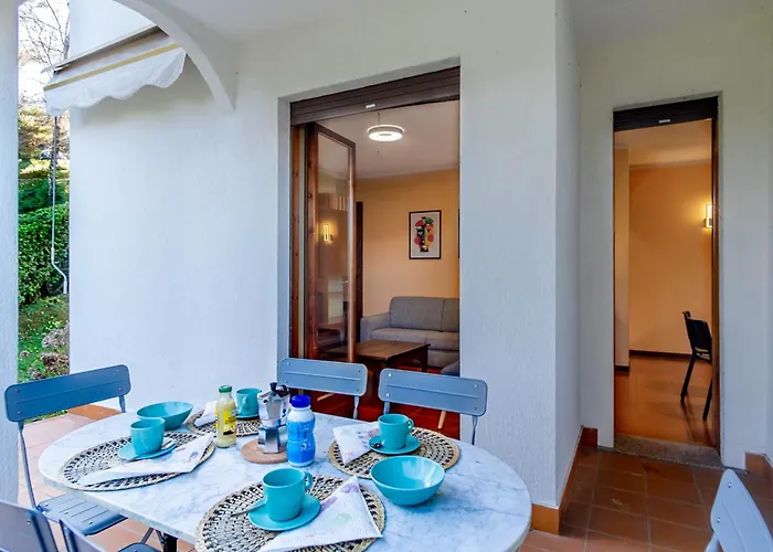 Casa Monique סטרסה